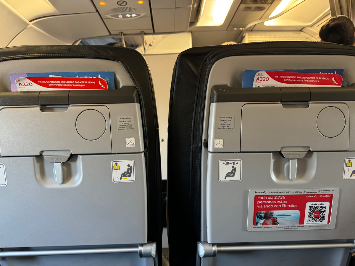 Avianca A320 premium seatbacks