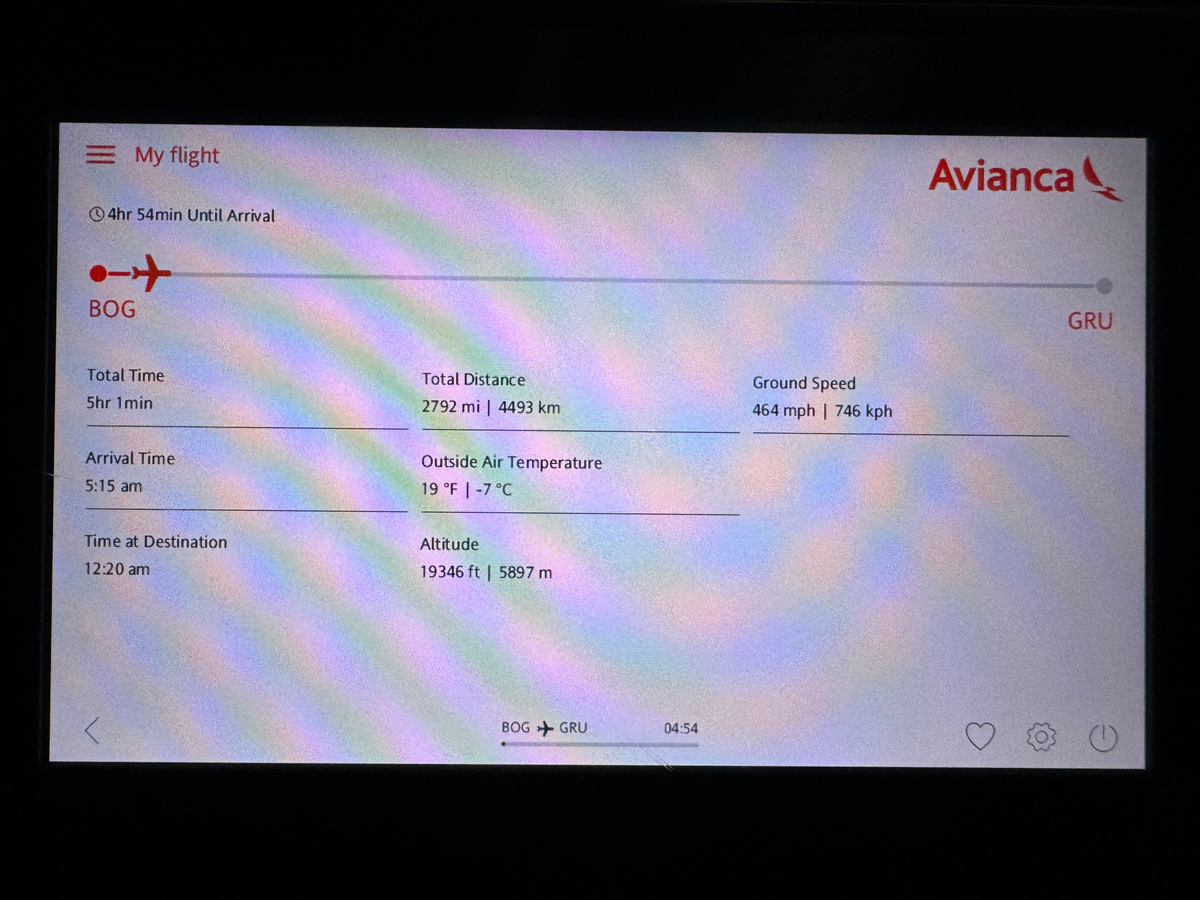 Avianca B787 8 Norwegian business entertainment flight info