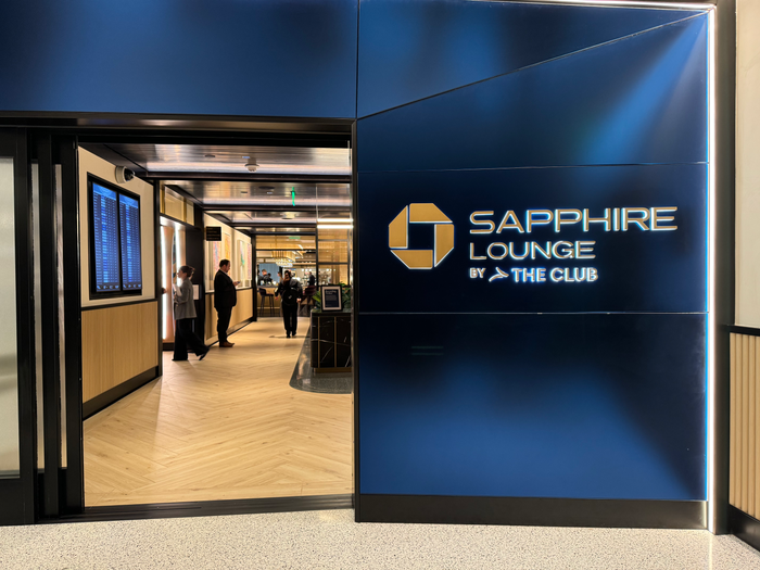 Chase Sapphire Lounge by The Club SAN entrance Chase Sapphire Lounge by The Club SAN entrance