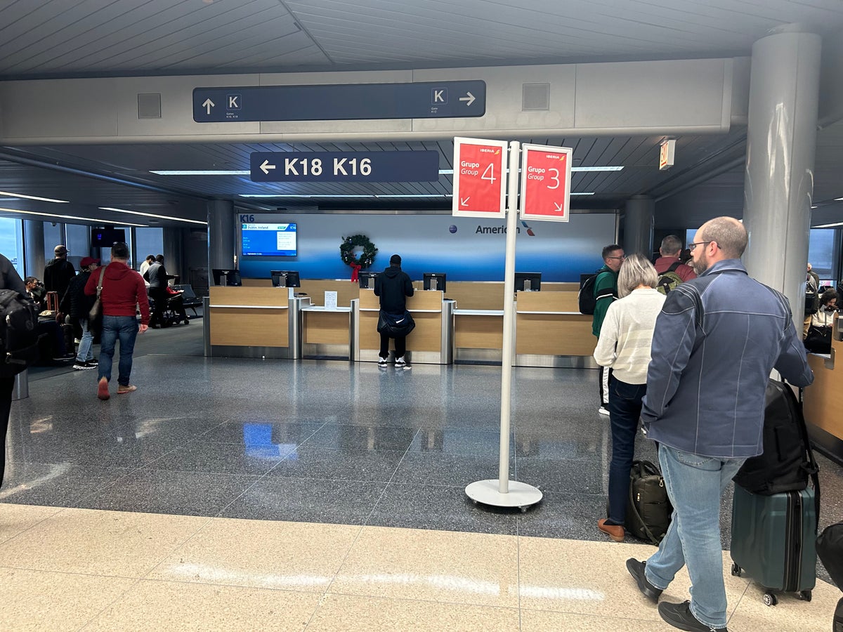 Chicago OHare Terminal 2 Gate