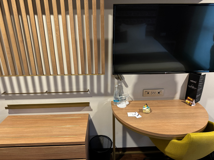 City Centro by Marriott Oaxaca bedroom TV desk City Centro by Marriott Oaxaca bedroom TV desk