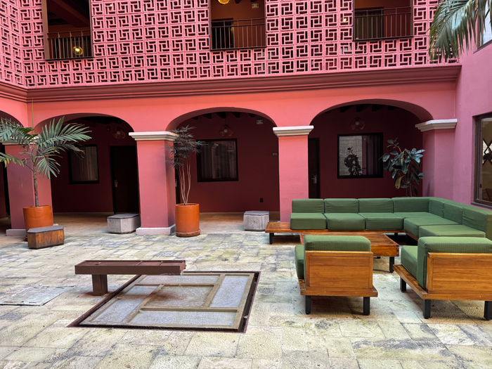 City Centro by Marriott Oaxaca courtyard seating City Centro by Marriott Oaxaca courtyard seating