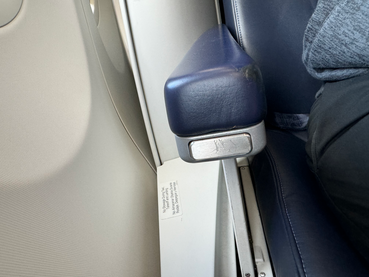 Copa Airline B737 MAX seat arm rest