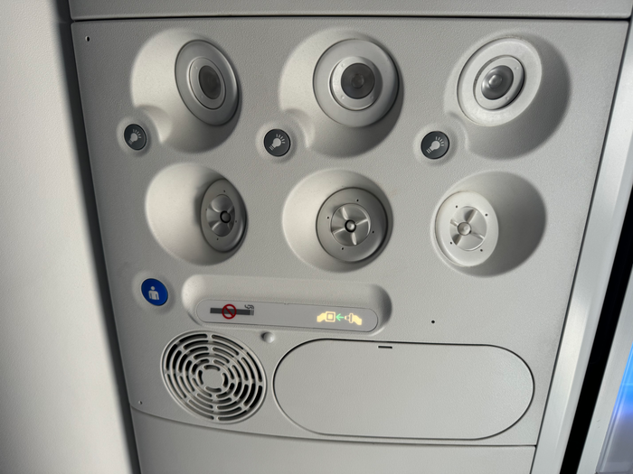 Copa Airline B737 MAX vents lights Copa Airline B737 MAX vents lights