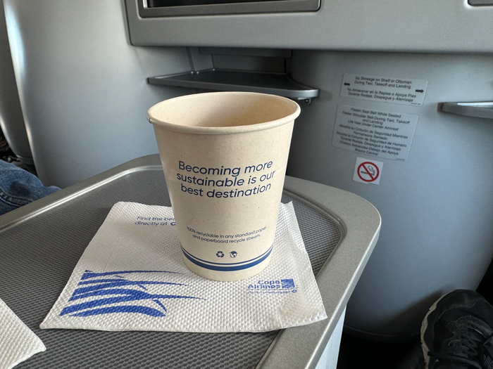 Copa Airlines B737 MAX cup sustainable message Copa Airlines B737 MAX cup sustainable message