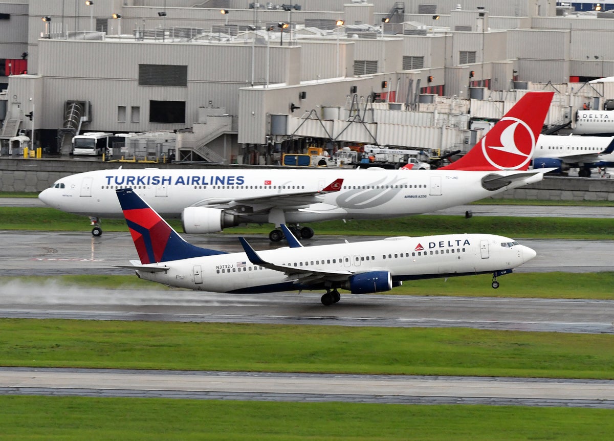 The World’s 10 Busiest Airports: U.S. Still on Top, Asia Climbs Fast