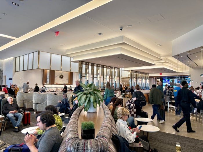 New Delta Sky Club Lounge Access Rules Take Effect February 1