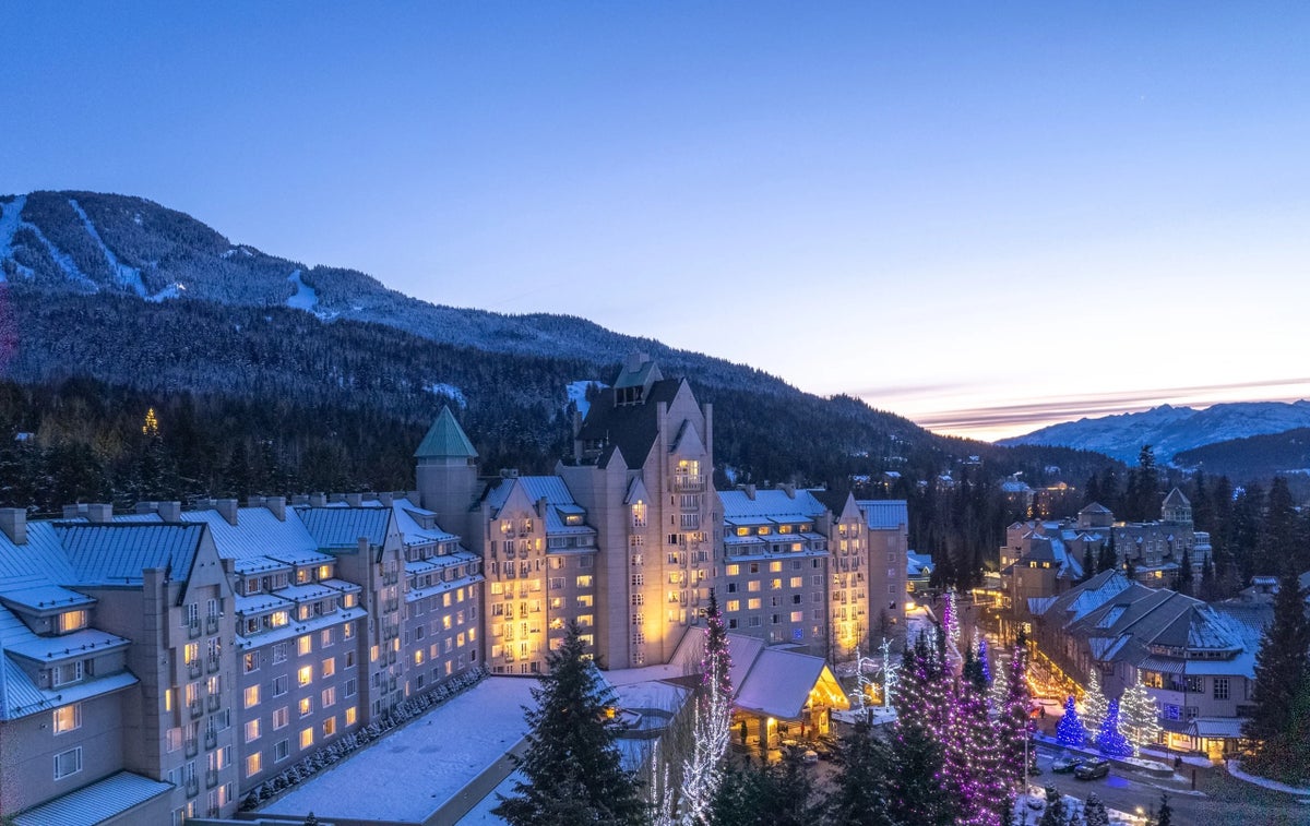 10 Luxurious Ski-In, Ski-Out Hotels To Elevate Your Winter Getaway