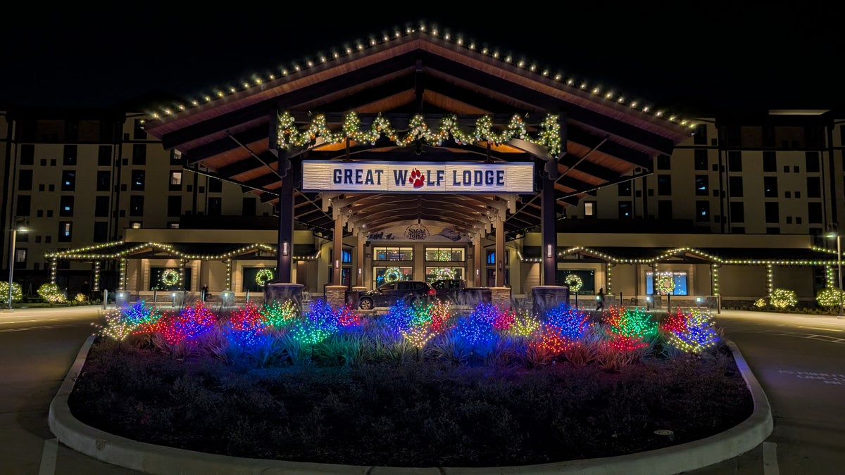 Great Wolf Lodge Webster holiday exterior at night