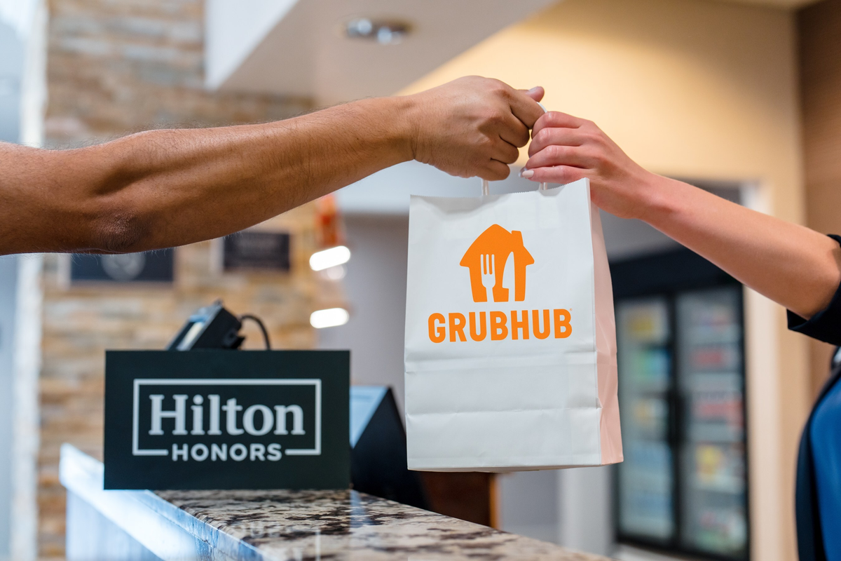 Hilton and Grubhub Expand Food Delivery Partnership to 2,600+ Hotels