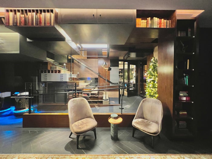 Hotel EMC2 Autograph Collection seating Hotel EMC2 Autograph Collection seating