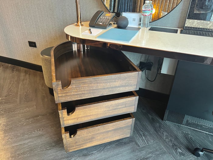 Hotel EMC2 Autograph Collection storage Hotel EMC2 Autograph Collection storage