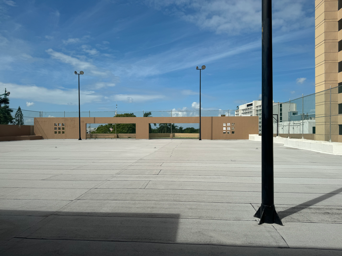 Hyatt Regency Merida gym outdoor court