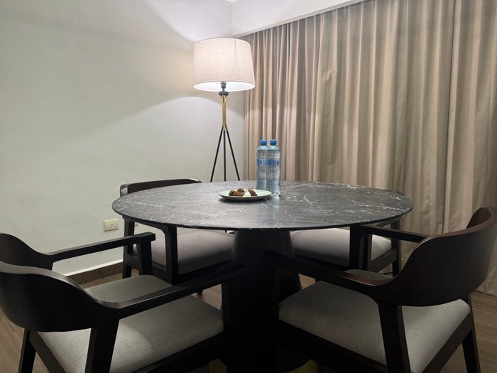 Hyatt-Regency-Merida-living-room-table-chairs Hyatt Regency Merida living room table chairs