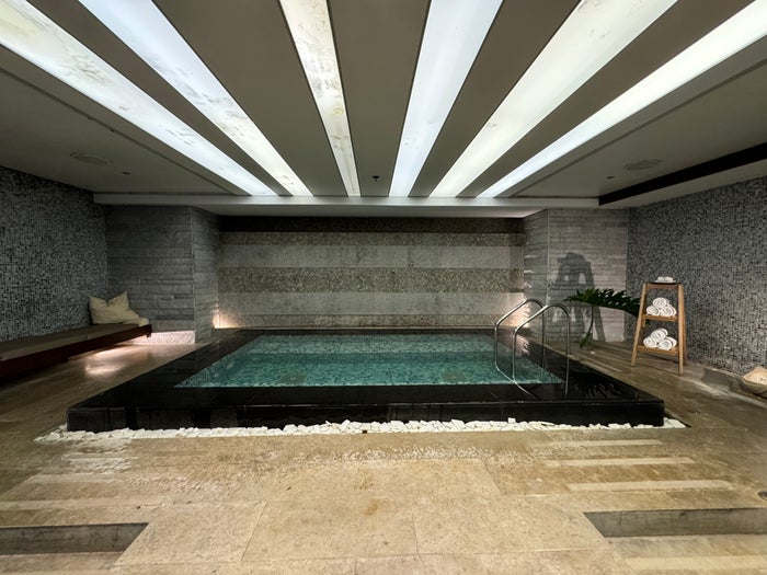JW Marriott Bogota jacuzzi JW Marriott Bogota jacuzzi