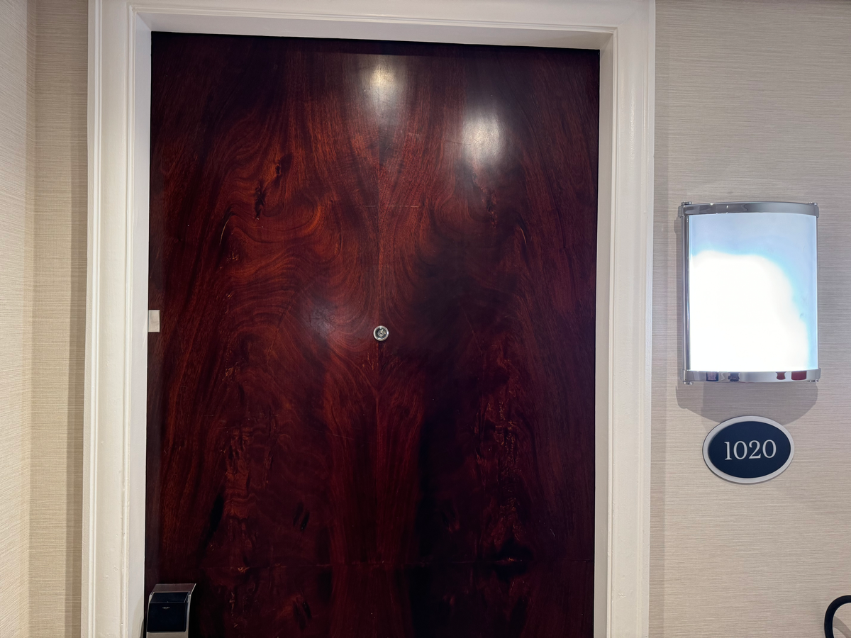 JW Marriott Hotel Rio de Janeiro bedroom door