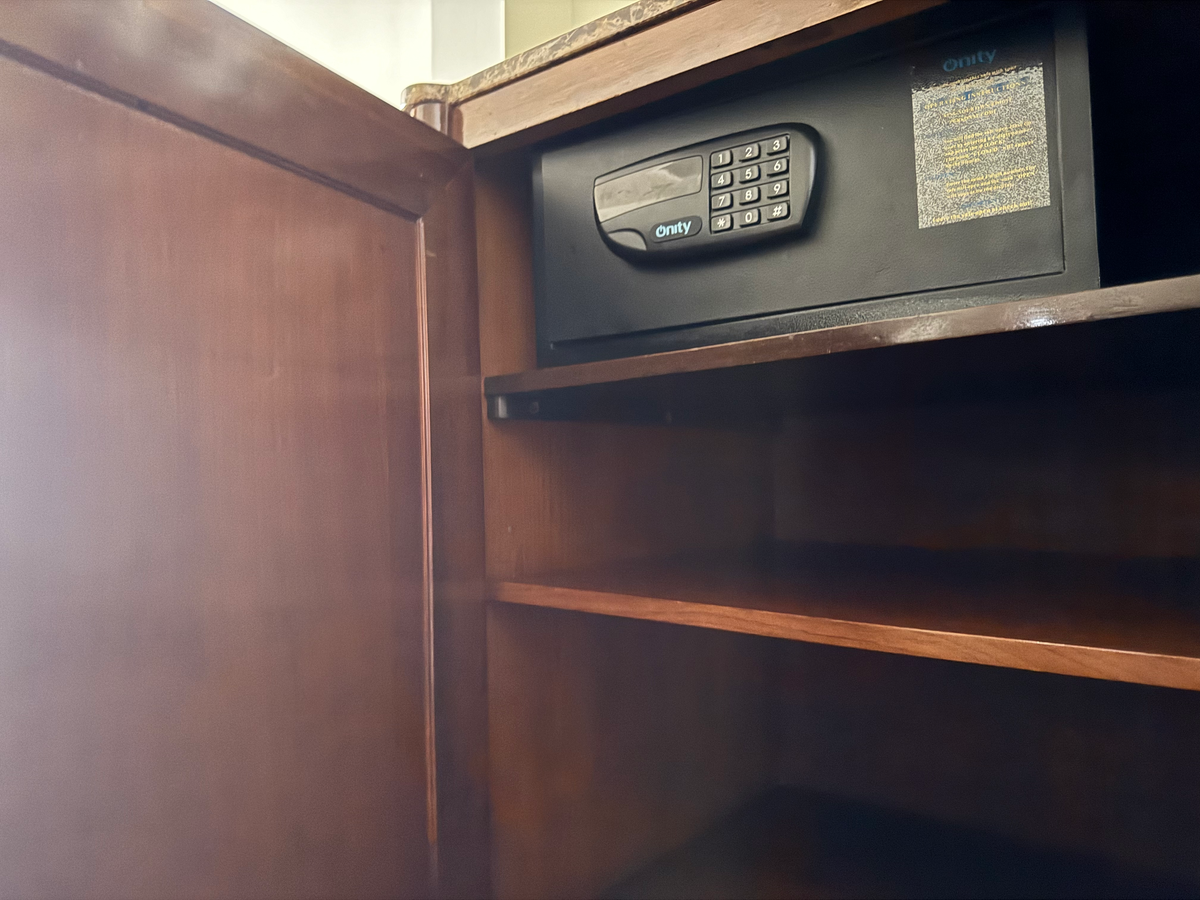 JW Marriott Hotel Rio de Janeiro living room safe