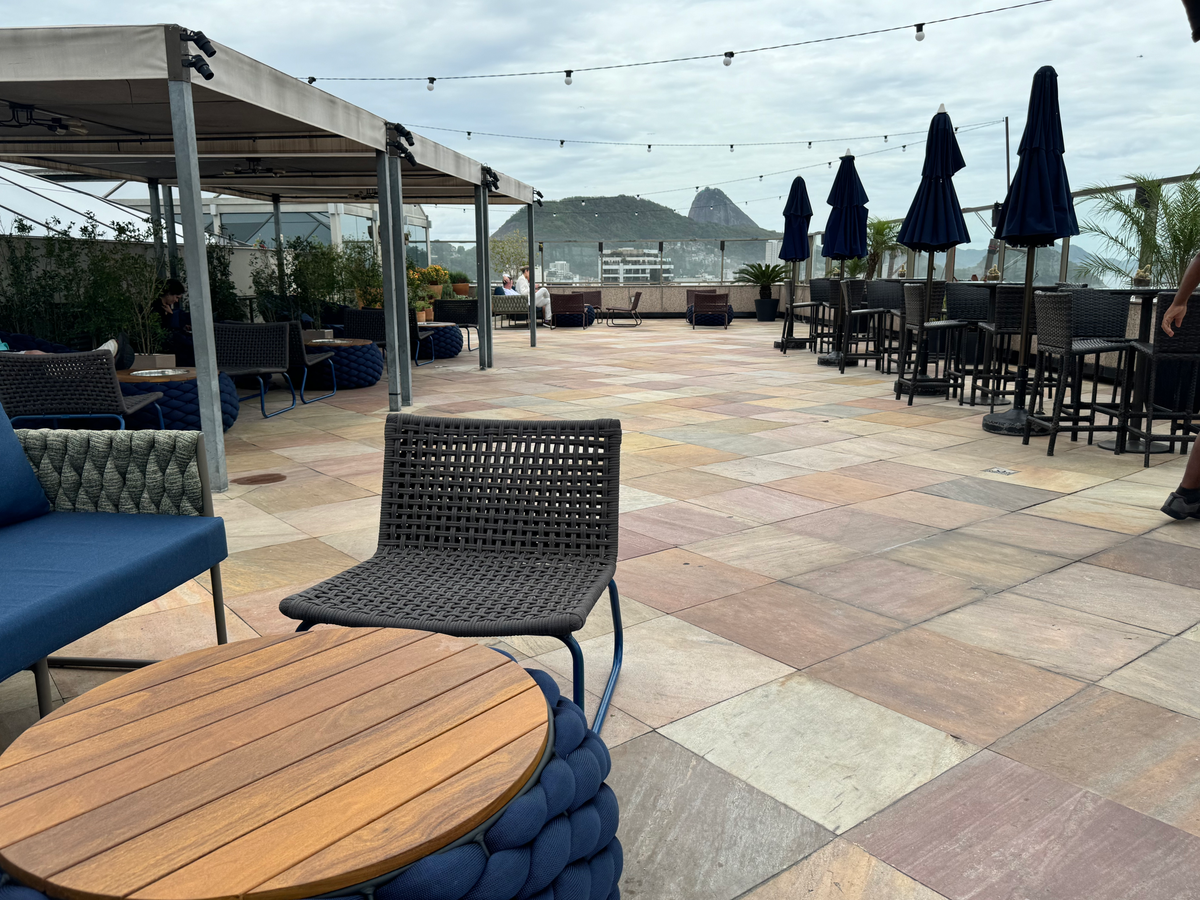 JW Marriott Hotel Rio de Janeiro rooftop seating