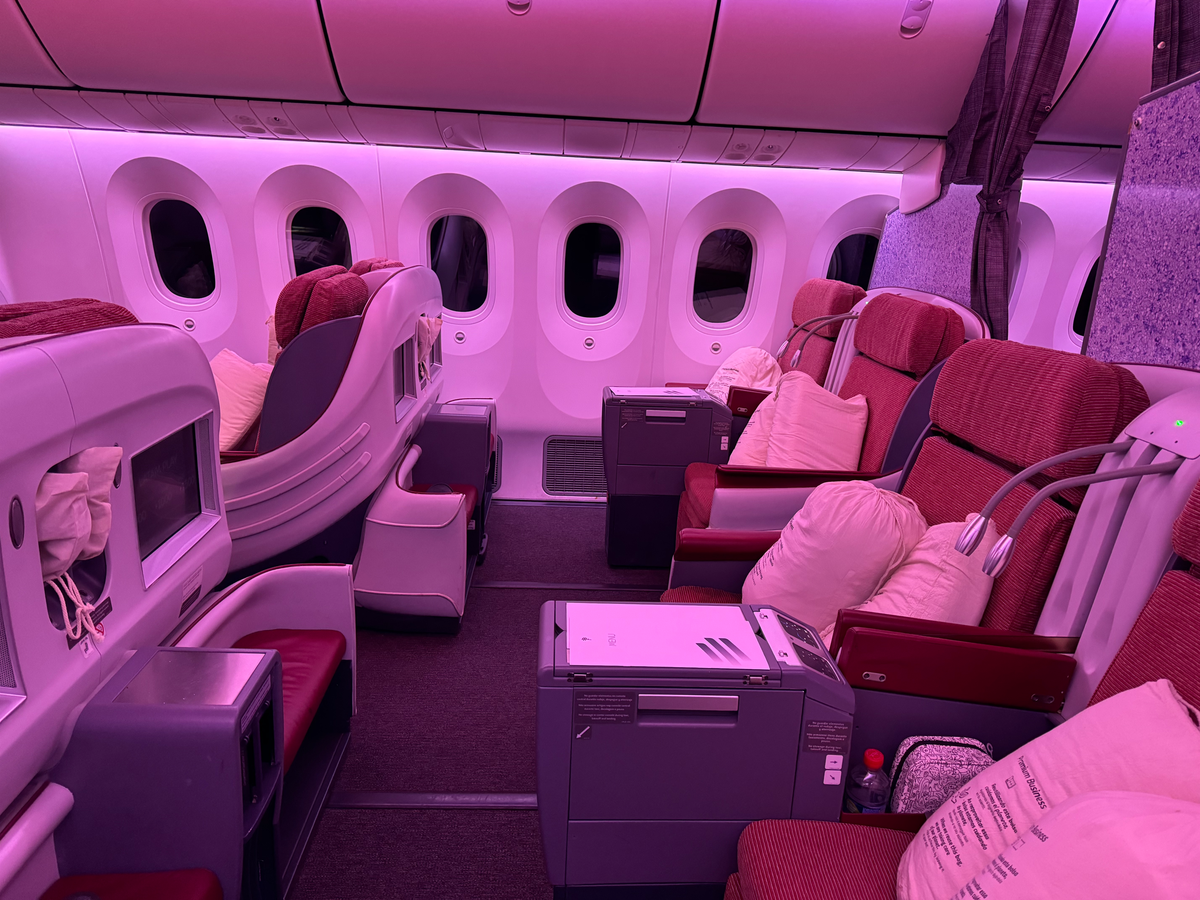 LATAM business class B787 8 SCL LAX seats in last row