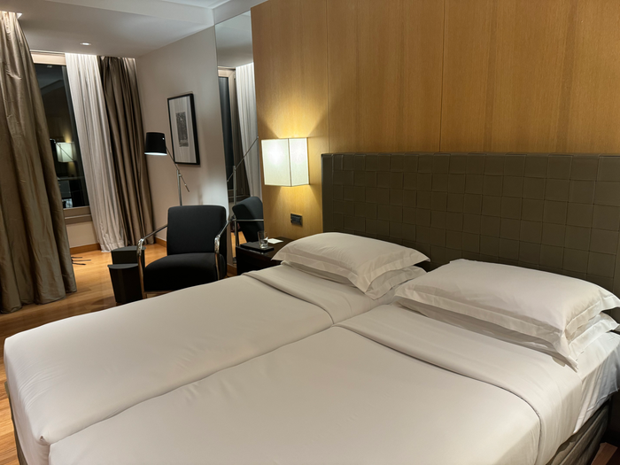 [Expired] New World of Hyatt Business Card Offer [60,000 Points and 1 Free Night Award]