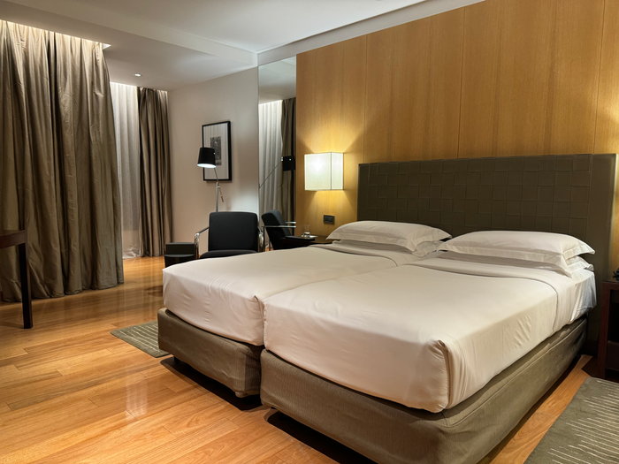 Extended for 2026: Get a Fourth Night Free on Hotel Stays With Aeroplan HotelSavers