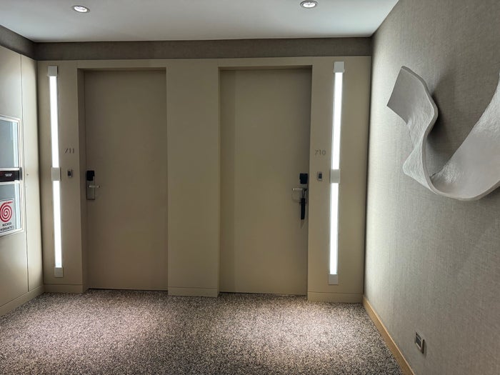 Palacio Duhau Park Hyatt Buenos Aires view of door