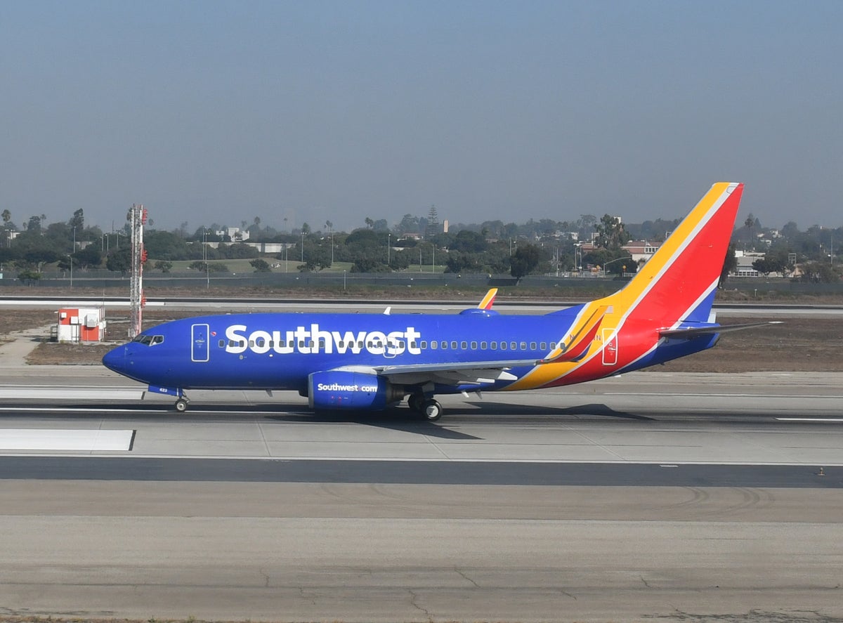 Southwest B737 700 Taxiing