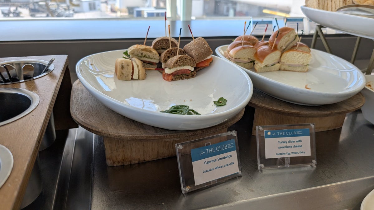 The Club MCO Terminal A food and beverage sandwiches