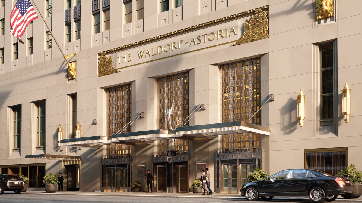 Waldorf Astoria New York Accepting Reservations for Stays in 2025 — And They’re Pricy