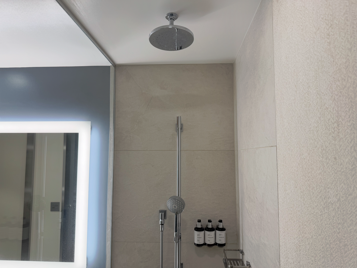 AC Hotel by Marriott Maui Wailea King Ocean View Suite bathroom showerhead