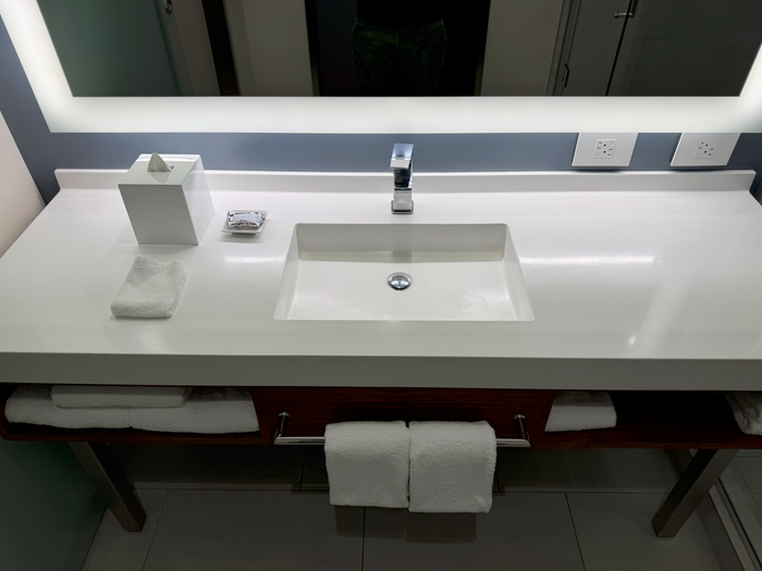AC Hotel by Marriott Maui Wailea King Ocean View Suite bathroom sink