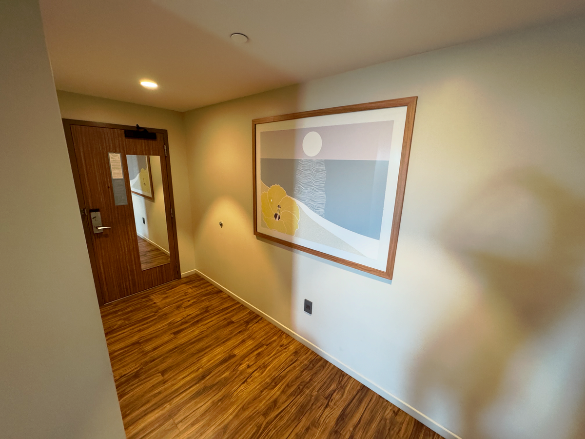 AC Hotel by Marriott Maui Wailea King Ocean View Suite entry area