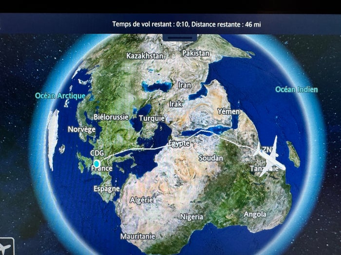 Air France Boeing 789 premium economy IFE moving map