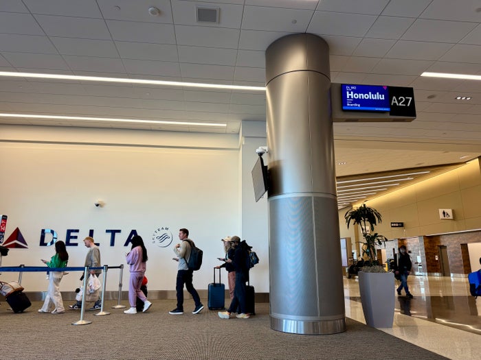 Boarding Delta SLC Boarding Delta SLC