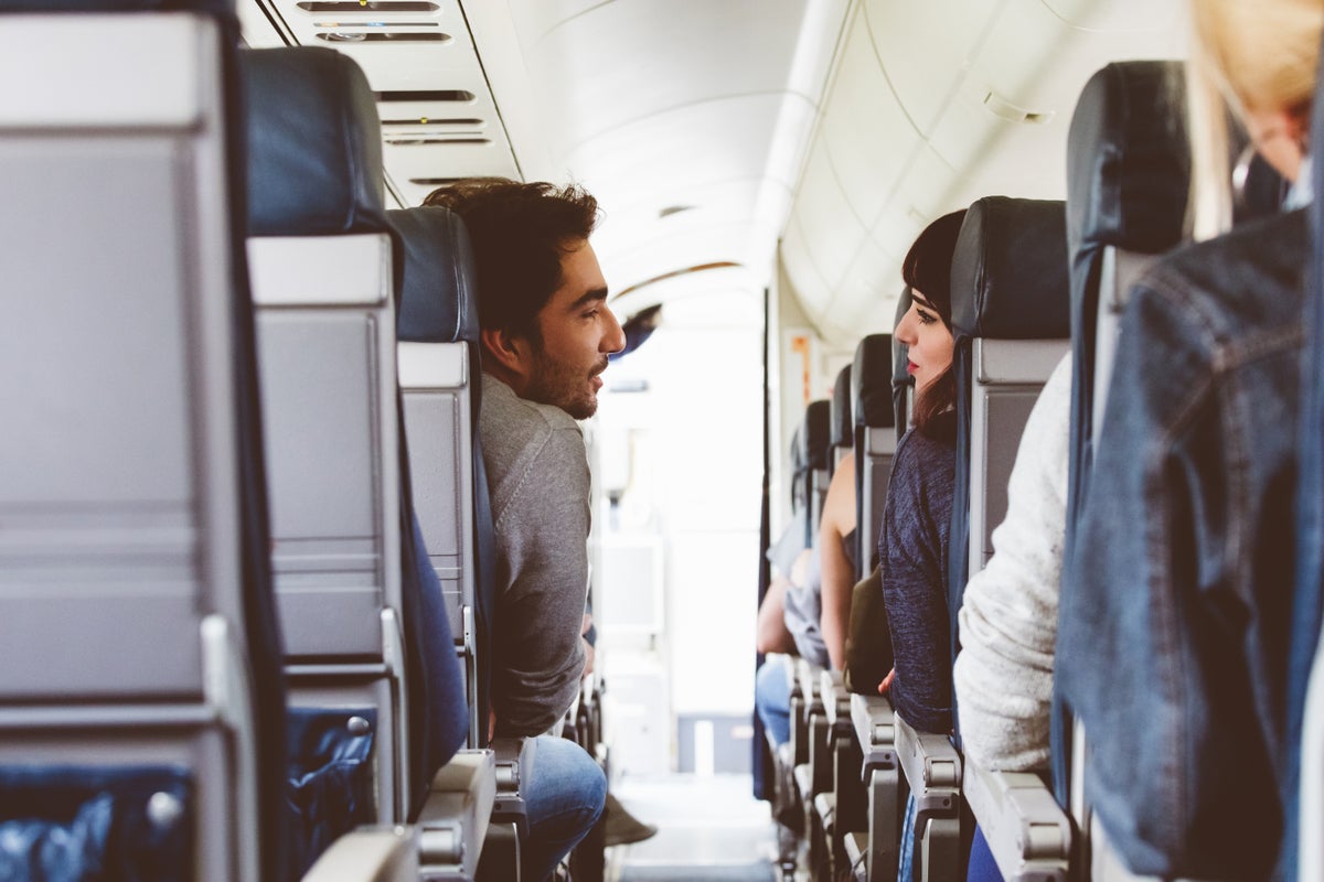 Flying Together? This Simple Hack Is the Best Way To Avoid Middle Seats