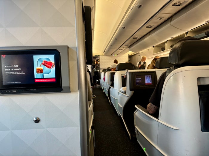 Delta Premium Select Facing Delta One Delta Premium Select Facing Delta One