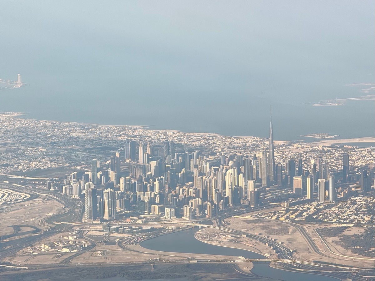 [Expired] [Deal Alert] West Coast to Dubai Round-Trip in Premium Economy From $1,176