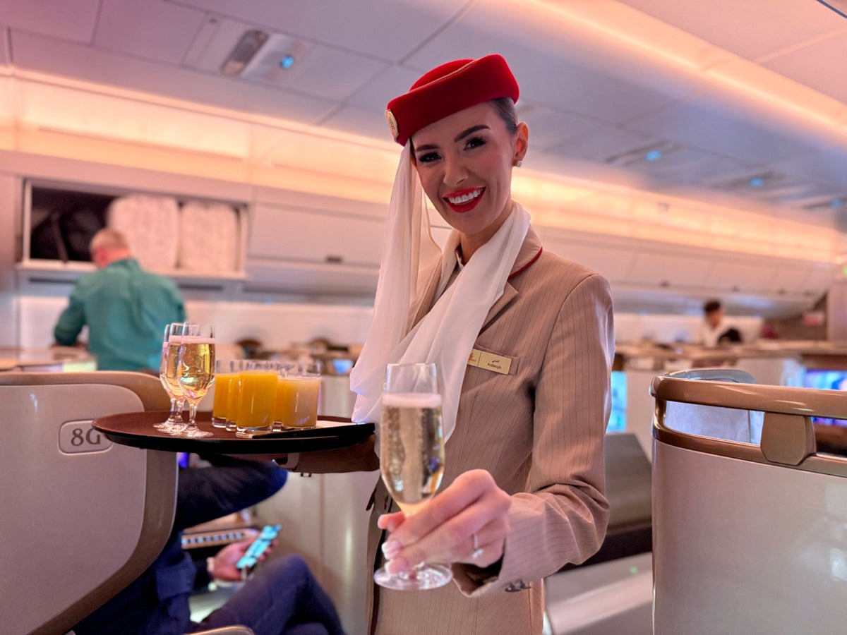 Emirates Airbus A350 business class welcome drink