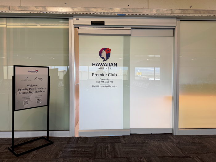 Hawaiian Airlines South Premier Club Kahului Maui OGG entrance Hawaiian Airlines South Premier Club Kahului Maui OGG entrance