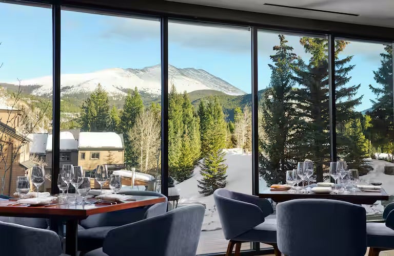 Hotel Alpenrock Breckenridge dining rooms