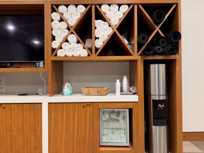Hyatt Centric Las Olas Fort Lauderdale gym towels mats Hyatt Centric Las Olas Fort Lauderdale gym towels mats