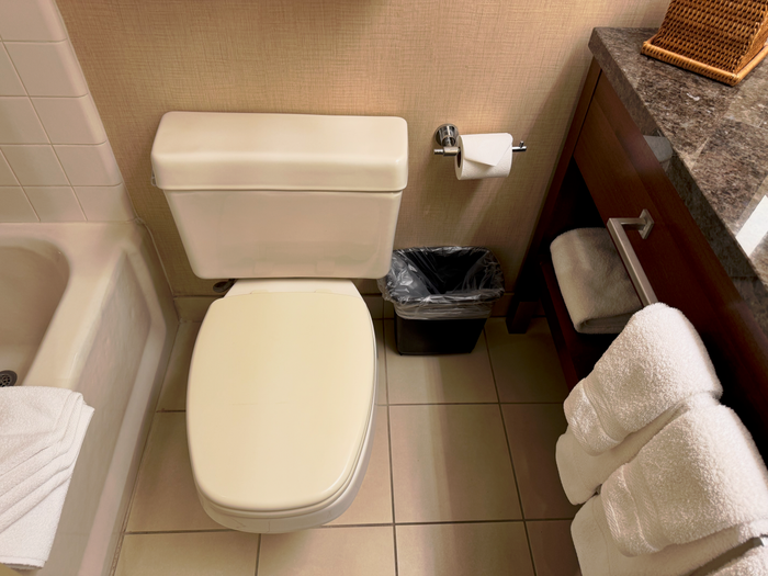 Maui Coast Hotel Kihei bathroom toilet