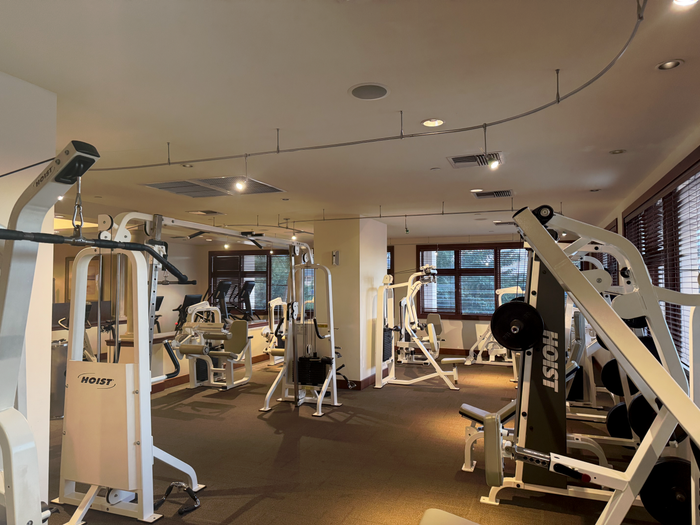 Maui Coast Hotel Kihei gym weight machines