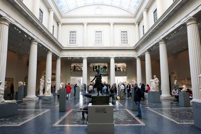 Metropolitan Museum of Art New York City statuary hall