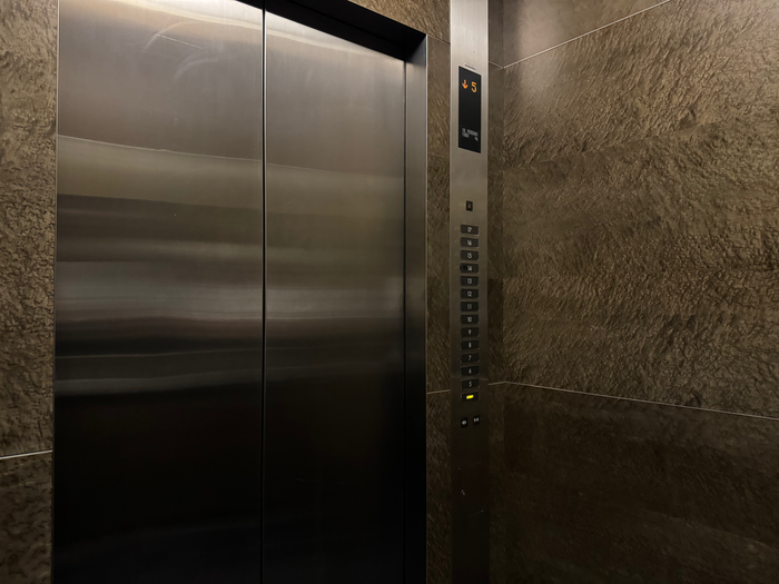 Palacio Duhau Park Hyatt Buenos Aires elevator buttons