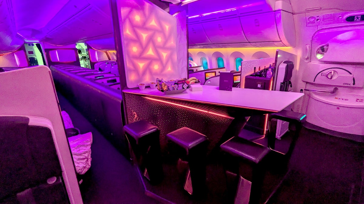 Virgin Atlantic B787 Upper Class Lounge Inflight Overview