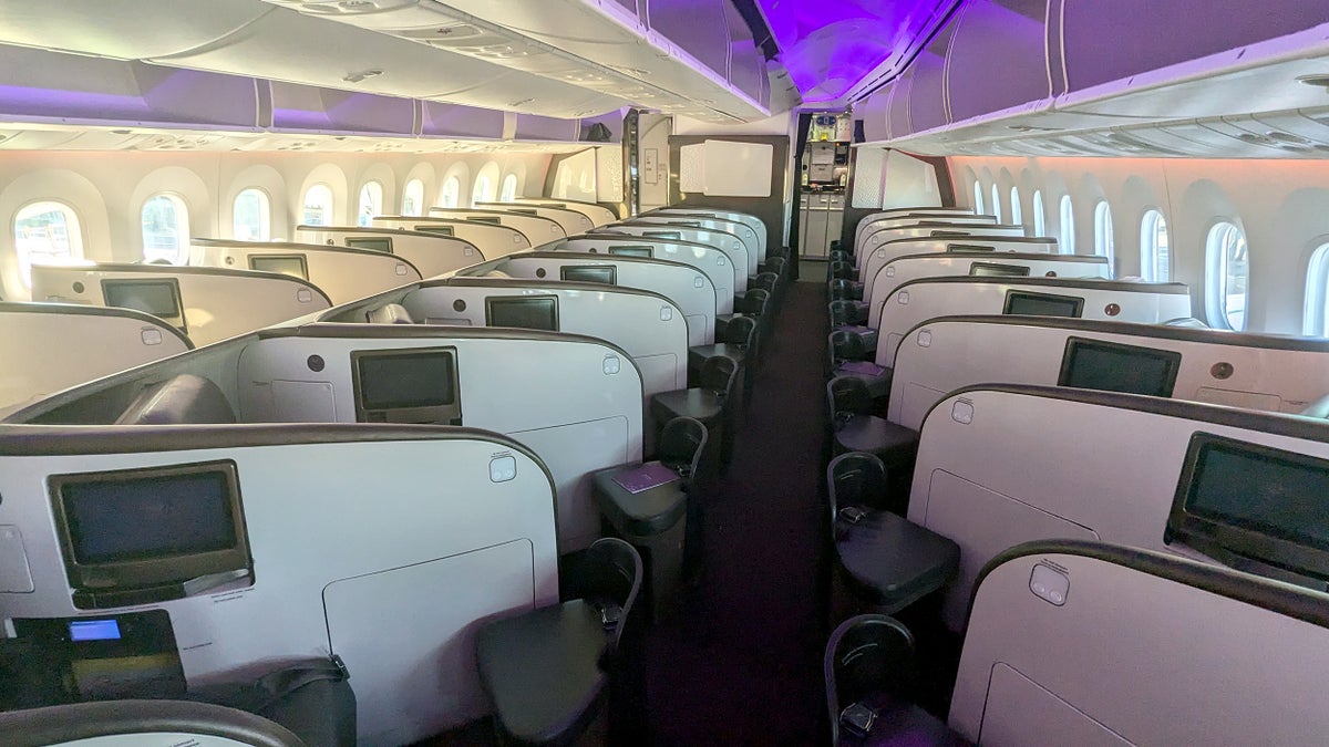 Virgin Atlantic Review – Seats, Amenities, Customer Service, Baggage Fees & More