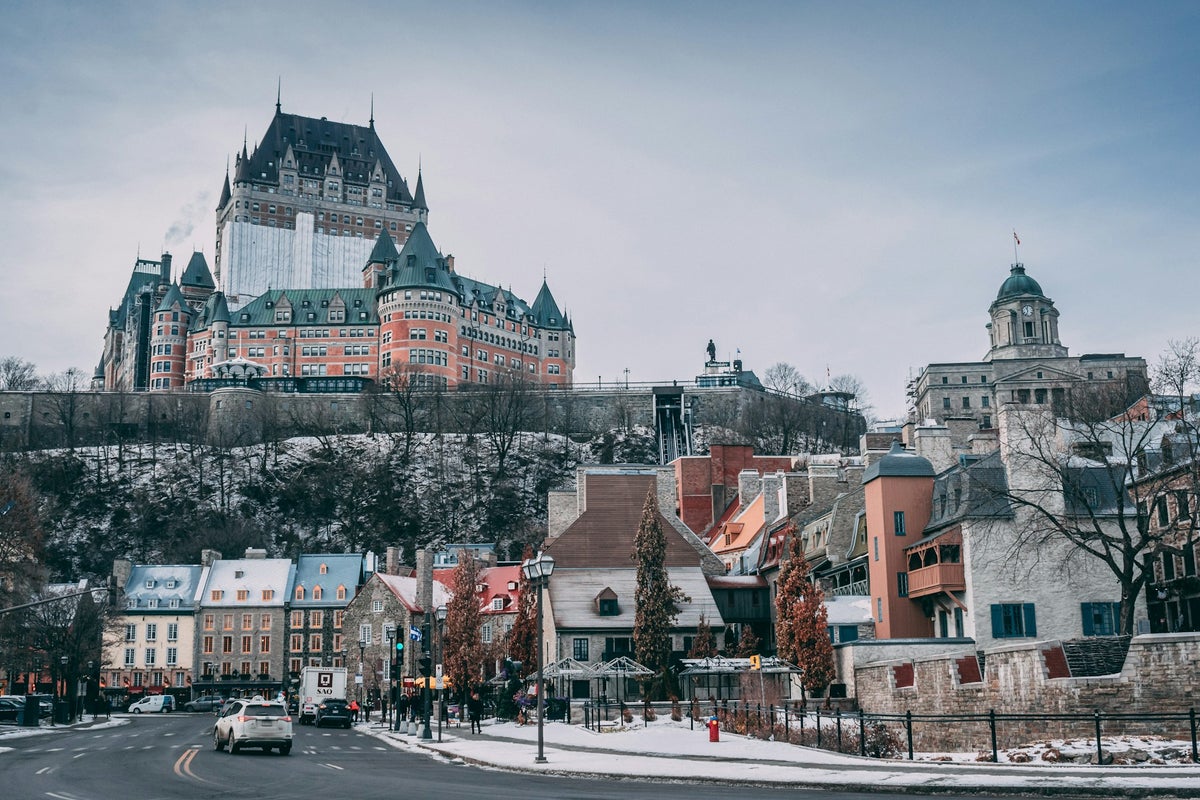 Québec City covered in snow.