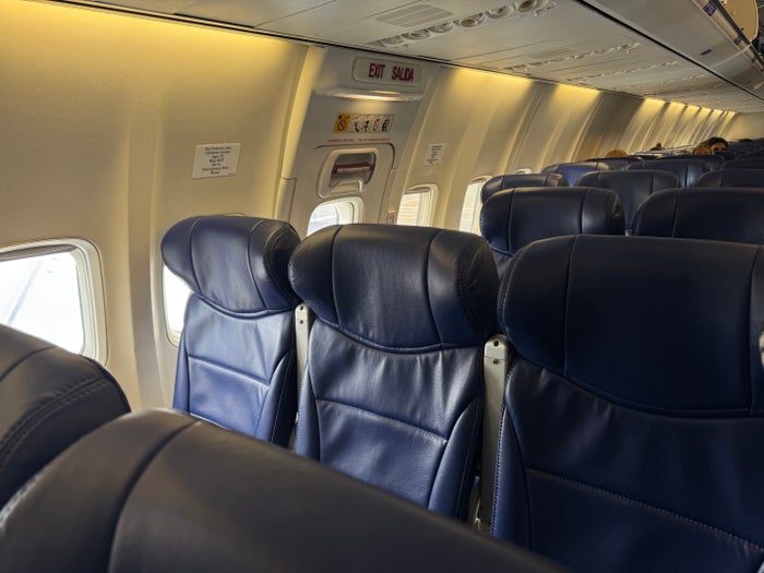 Avelo Airlines B737 7 exit row seating Avelo Airlines B737 7 exit row seating