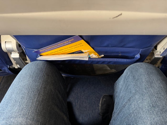 Avelo Airlines B737 7 space at knees Avelo Airlines B737 7 space at knees